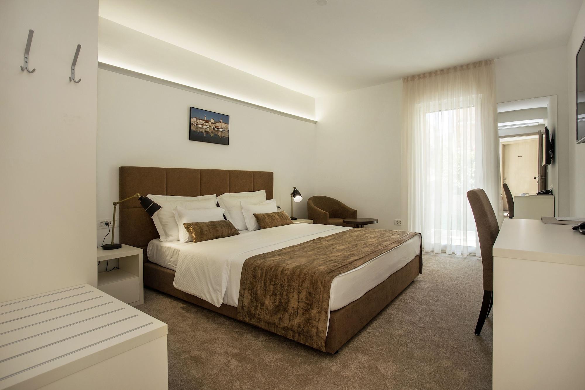 Hotel Rotondo Donji Seget Exterior photo
