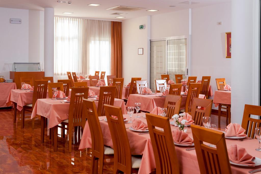 Hotel Rotondo Donji Seget Exterior photo